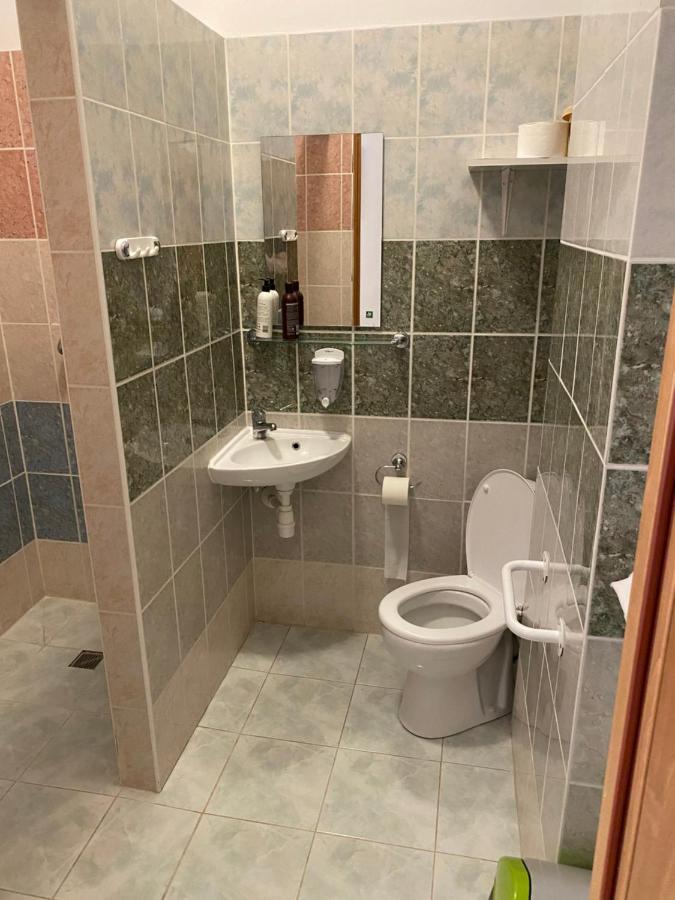 Dom Opieki Nestor Hotel Warsaw Luaran gambar